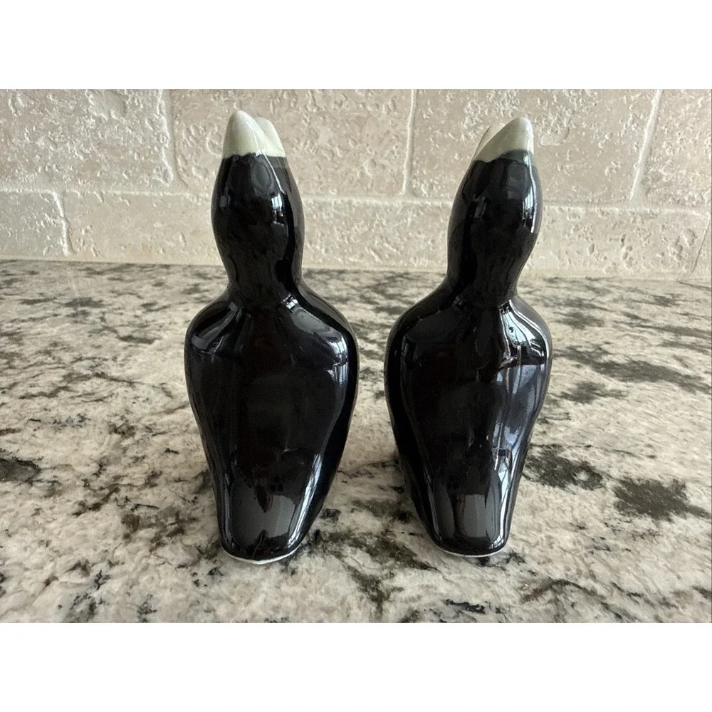 Vintage Black Bird Pie Bird Vent Funnel Ceramic Baking Decorative Pie 4